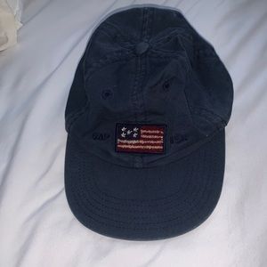 Gap cap with American flag on front for toddlers